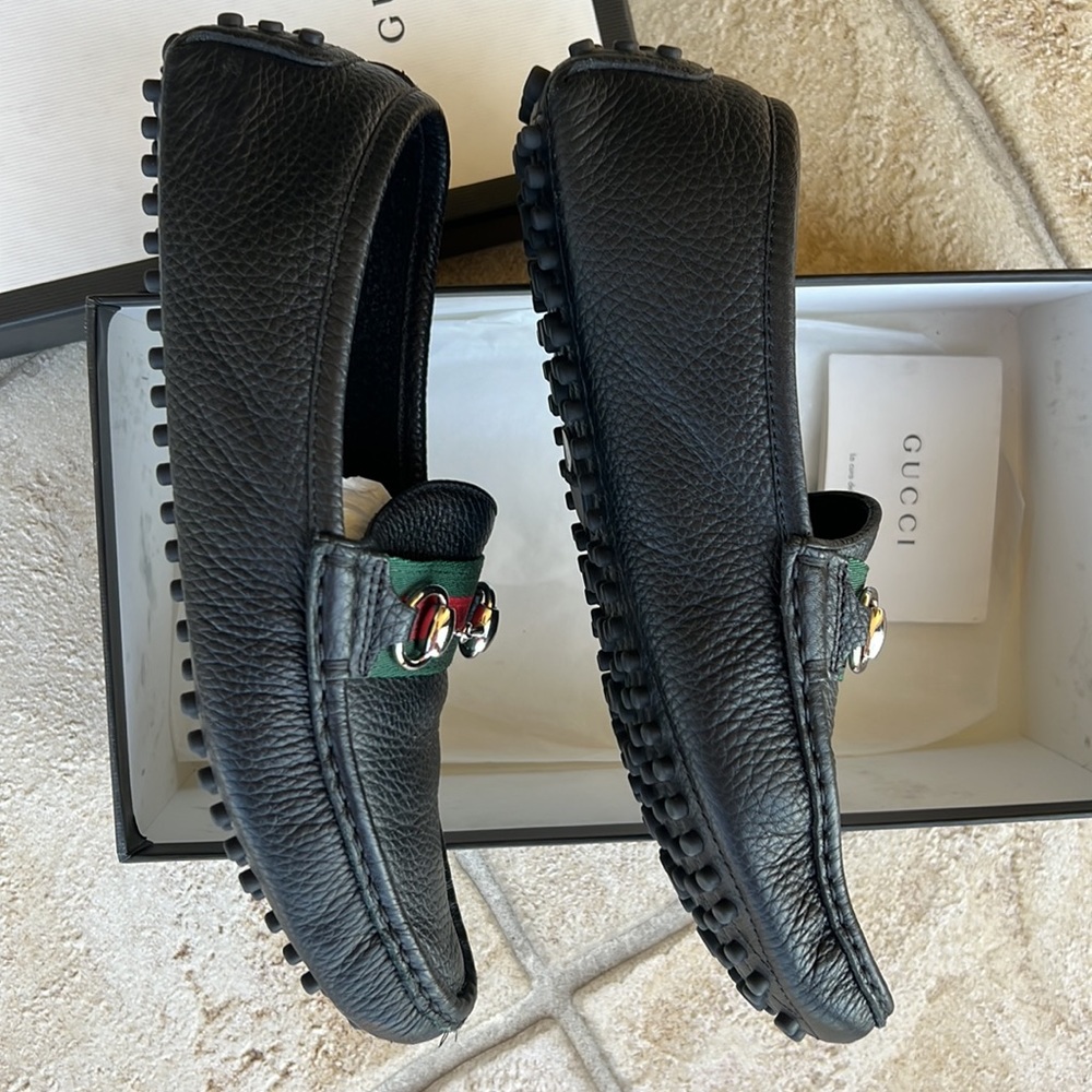 GUCCI black leather loafers. - Picture 10 of 15